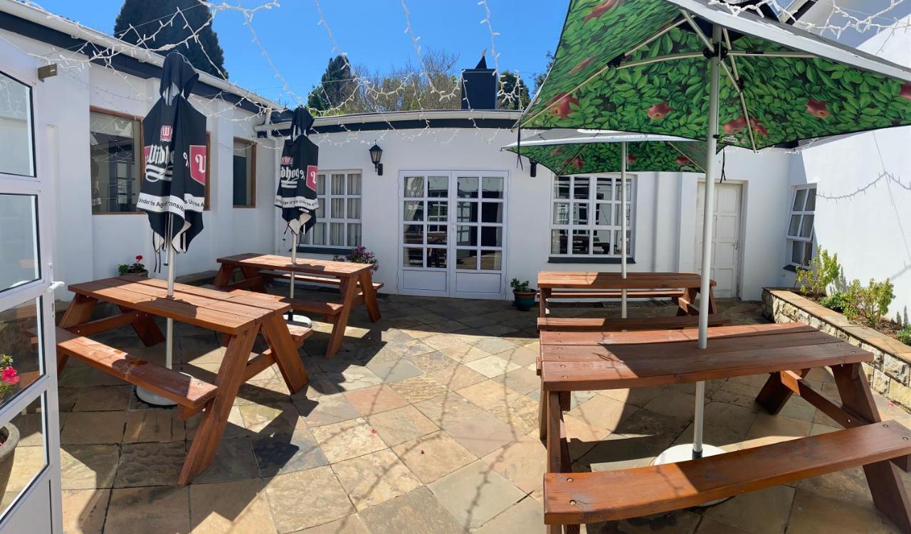 The Historic Hogsback Inn Exterior photo